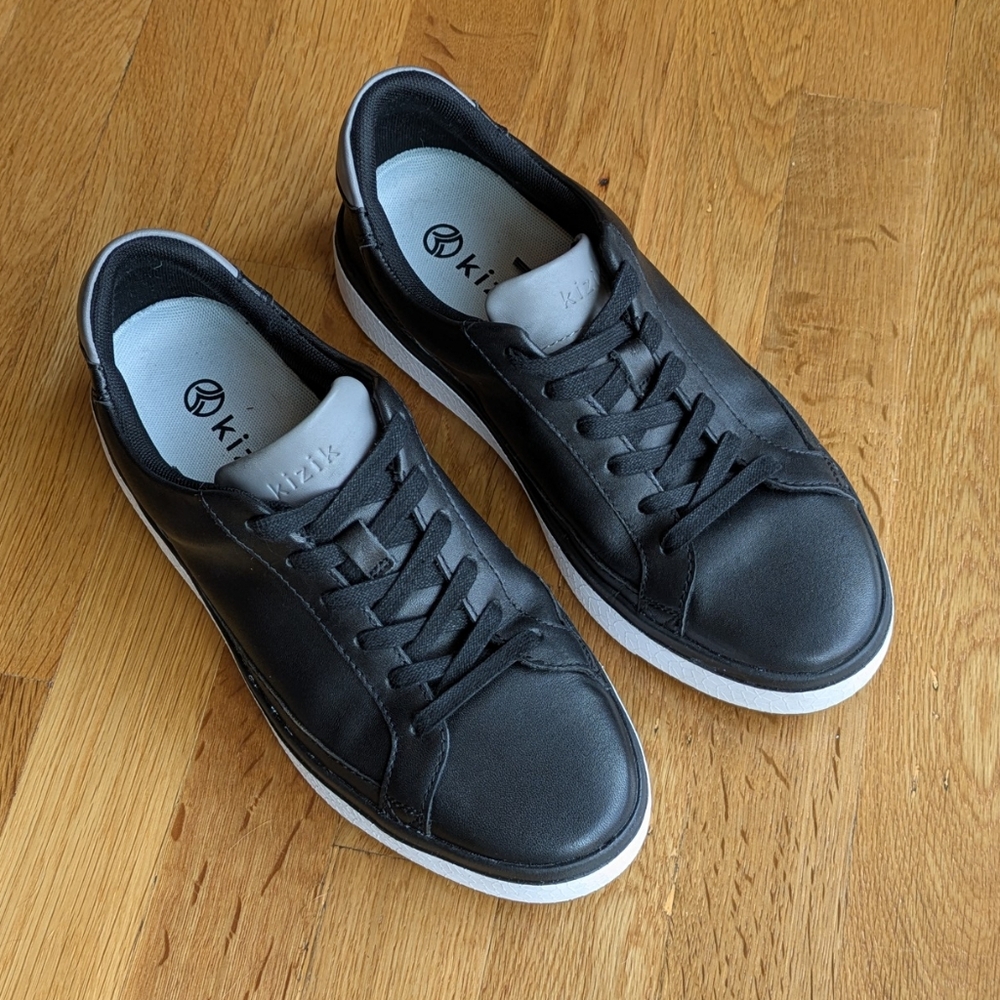 Kizik Vegas Black Leather Shoes